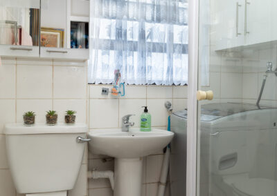 Fichardt Park - Bathoom